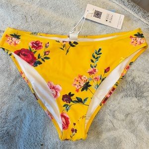 Cupshe swim bottoms
